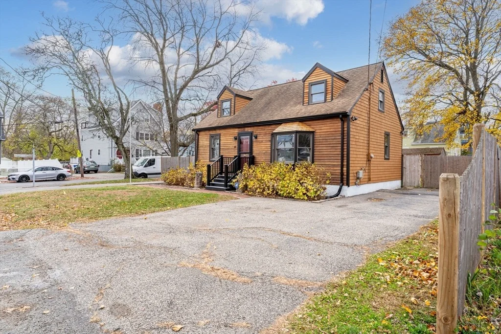 Photo of 23 Yale Rd