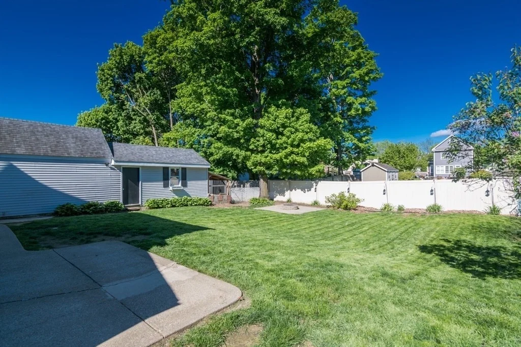 Photo of 77 Lindbergh Blvd