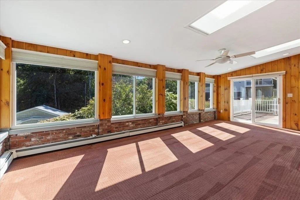 Photo of 16 Indian Ln