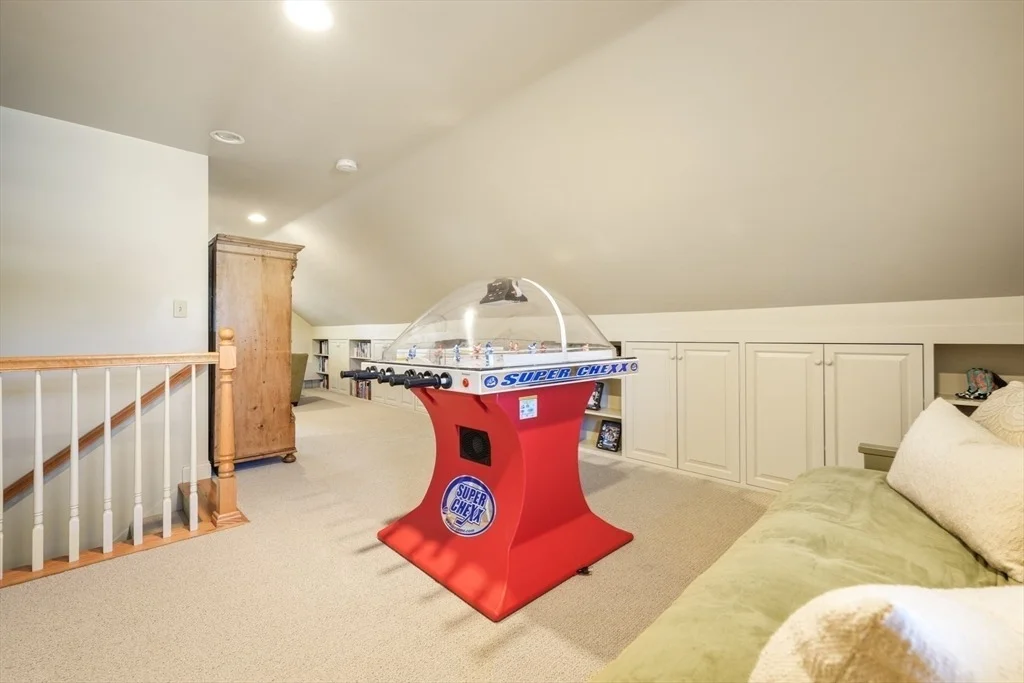 Photo of 51 Meadowbrook Road