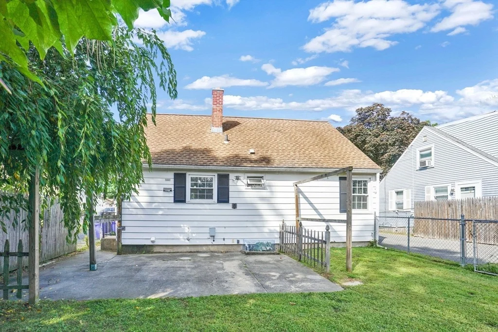 Photo of 55 Pheland St