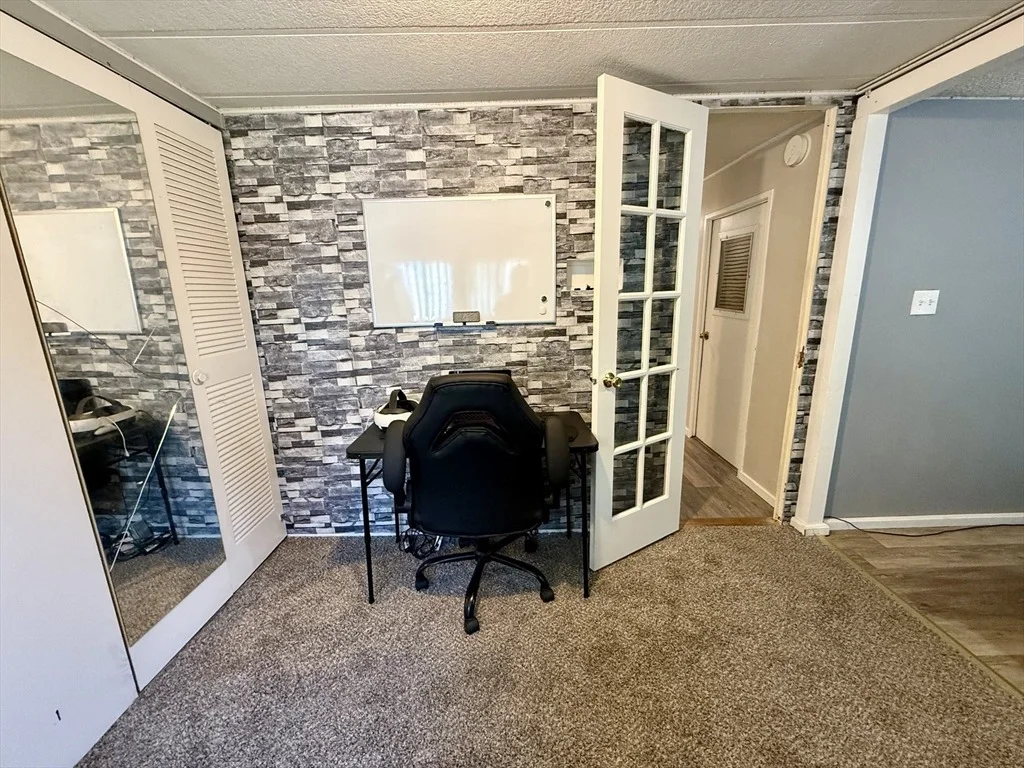 Photo of 37 Grouse Dr