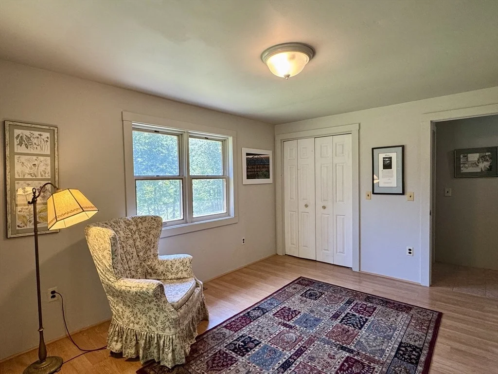 Photo of 1450 West Road