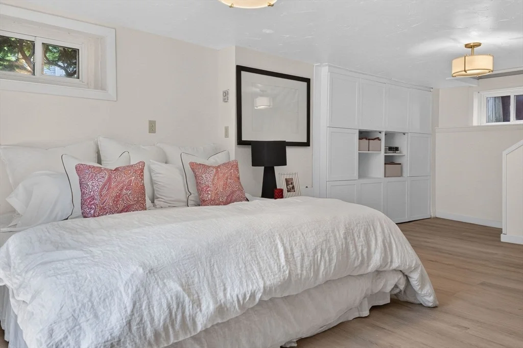 Photo of 31 Charlesbank Road