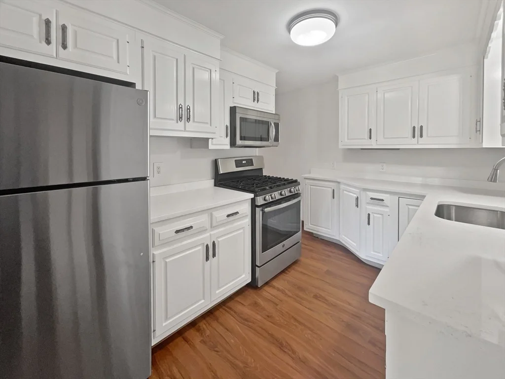 Photo of 45 Mccabe Ave