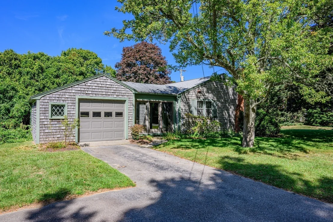 Photo of 61 Laurel Rd