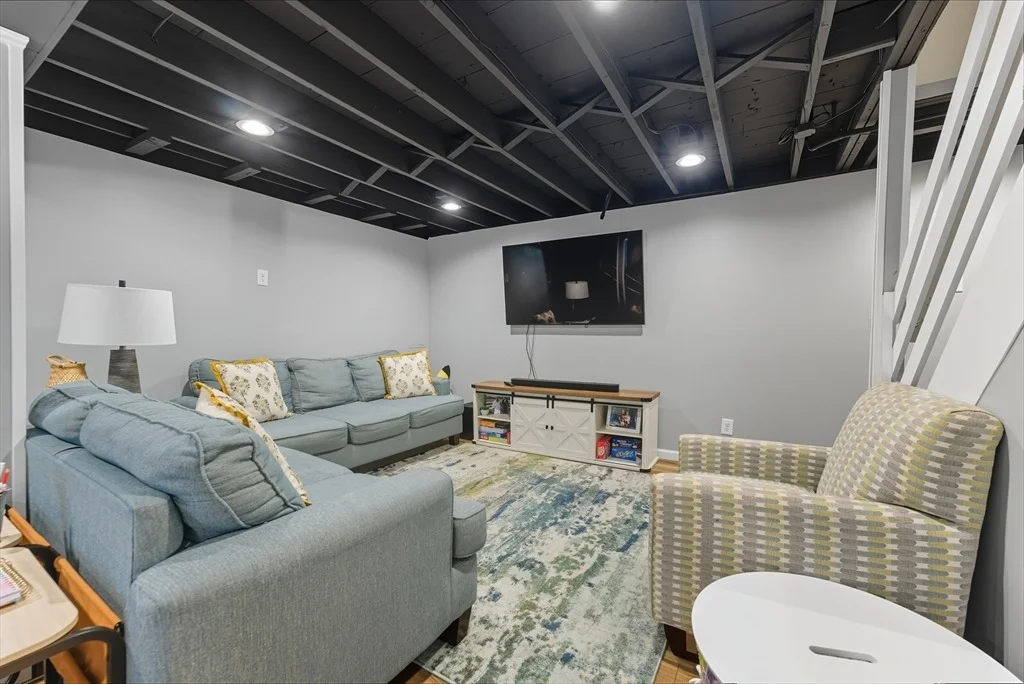 Photo of 89 Vincent Drive