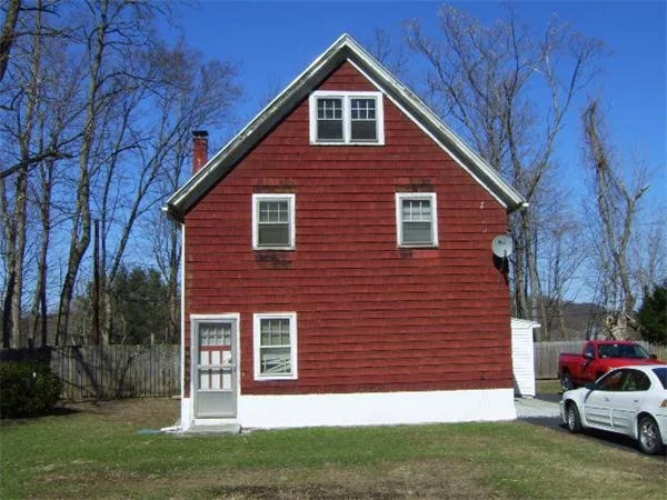 Photo of 160 May St