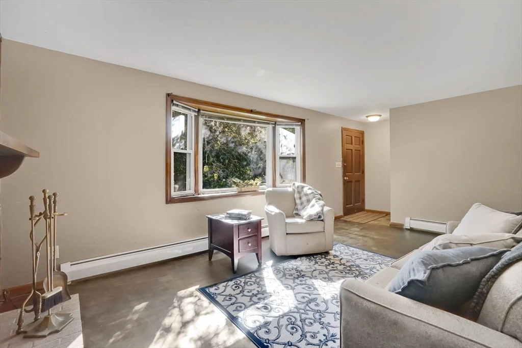 Photo of 57 Falley Dr