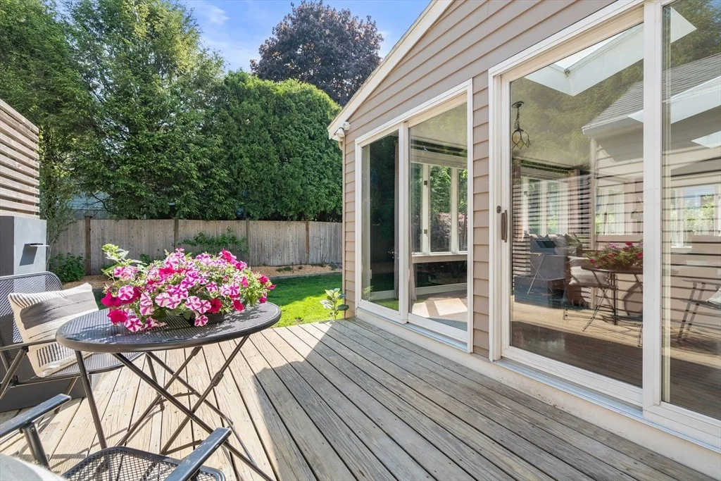 Photo of 52 Beaufort Ave