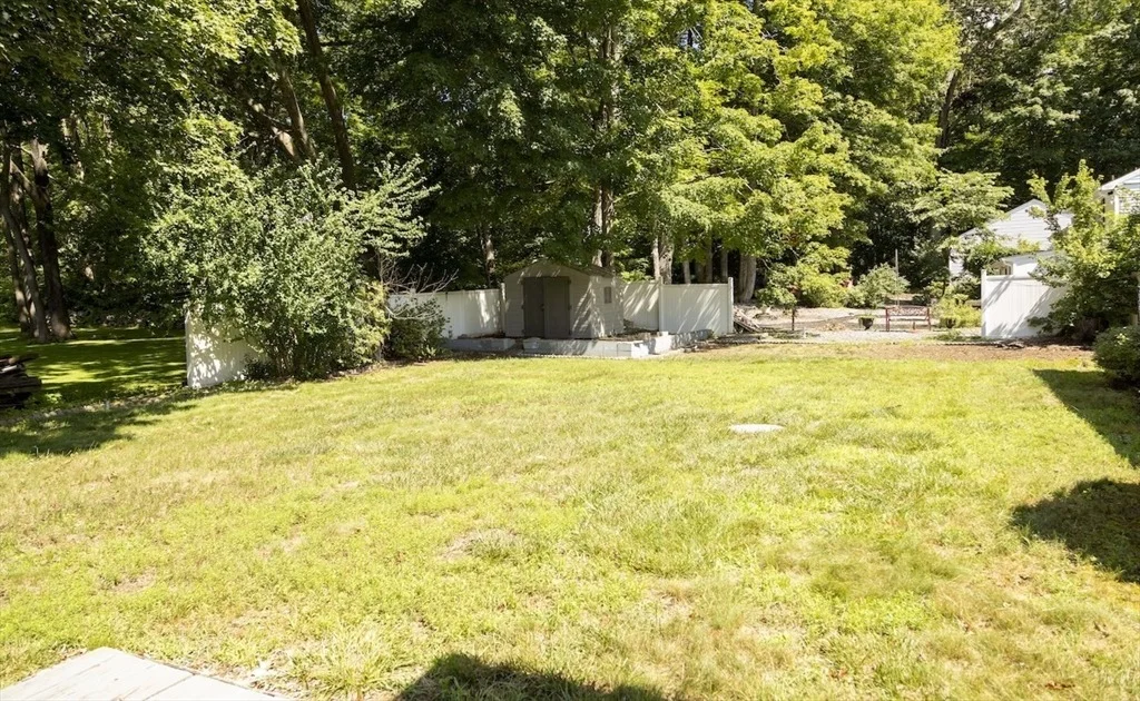 Photo of 24 Doray Dr