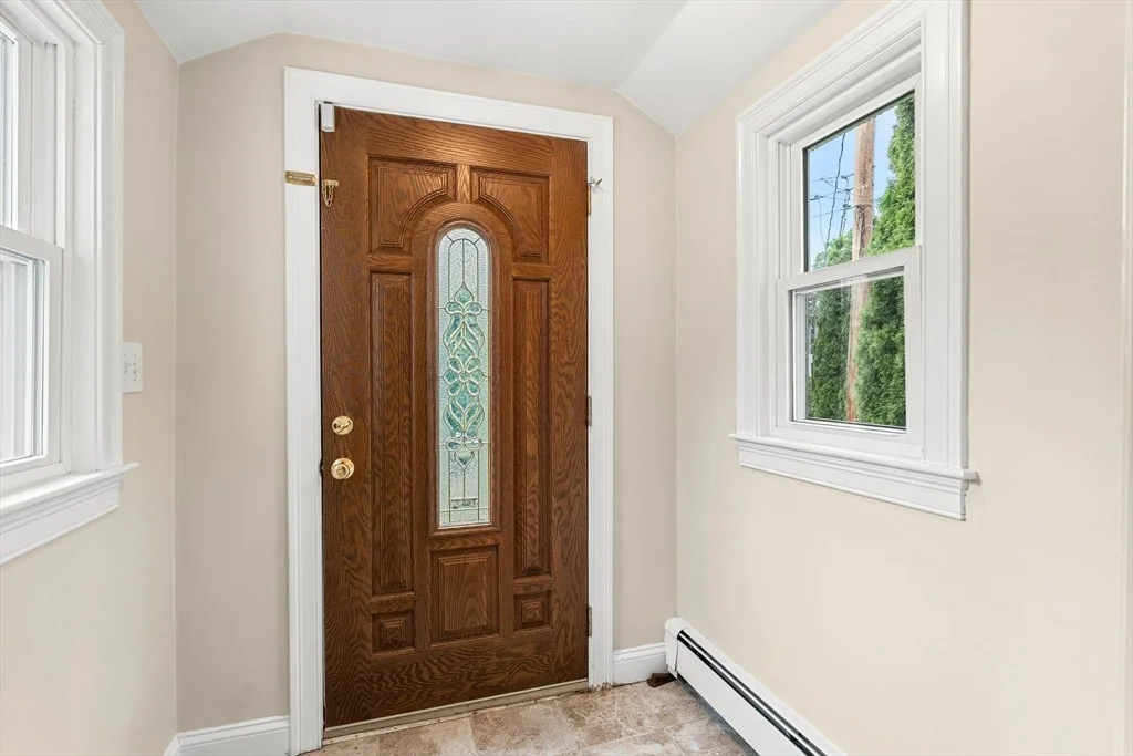 Photo of 19 Cunningham Cir