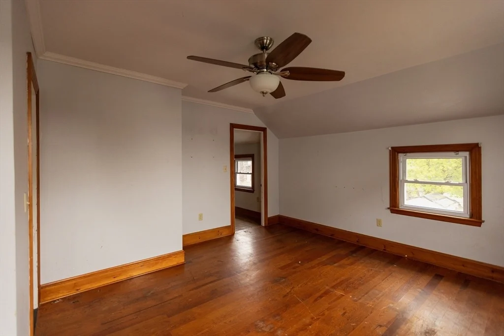 Photo of 518 Snell St