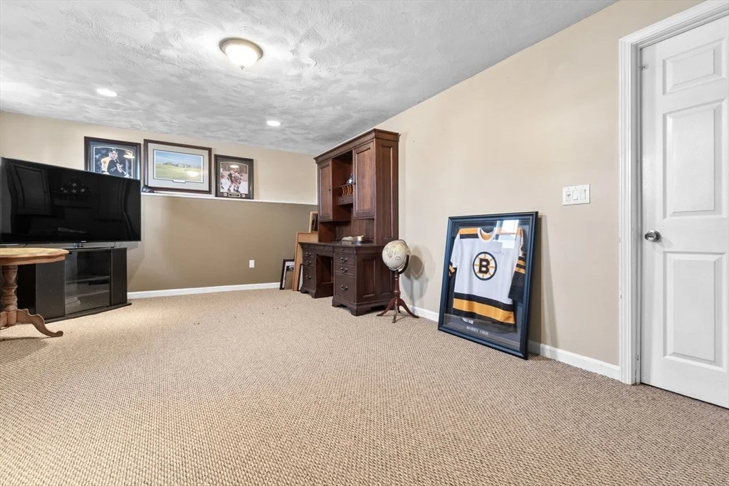 Photo of 9 Dimitrios Circle