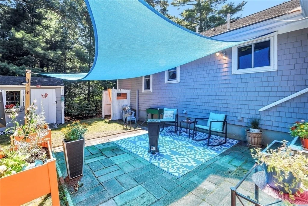 Photo of 248 Mashpee Neck Rd