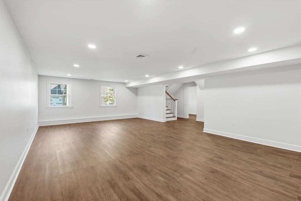 Photo of 131 Maple Street