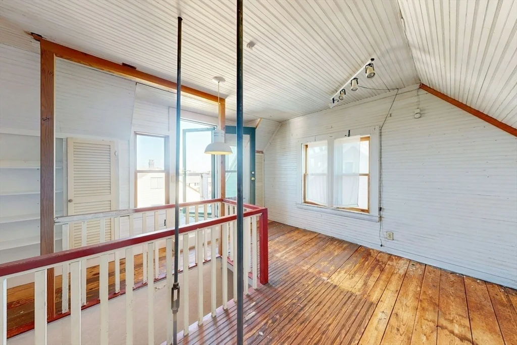 Photo of 4 Woodside Park