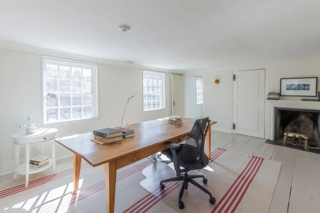 Photo of 159 Brattle Street