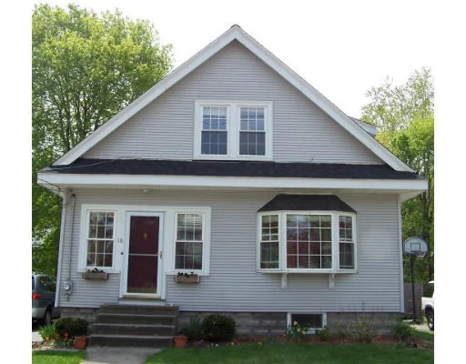 Photo of 18 Circular Avenue