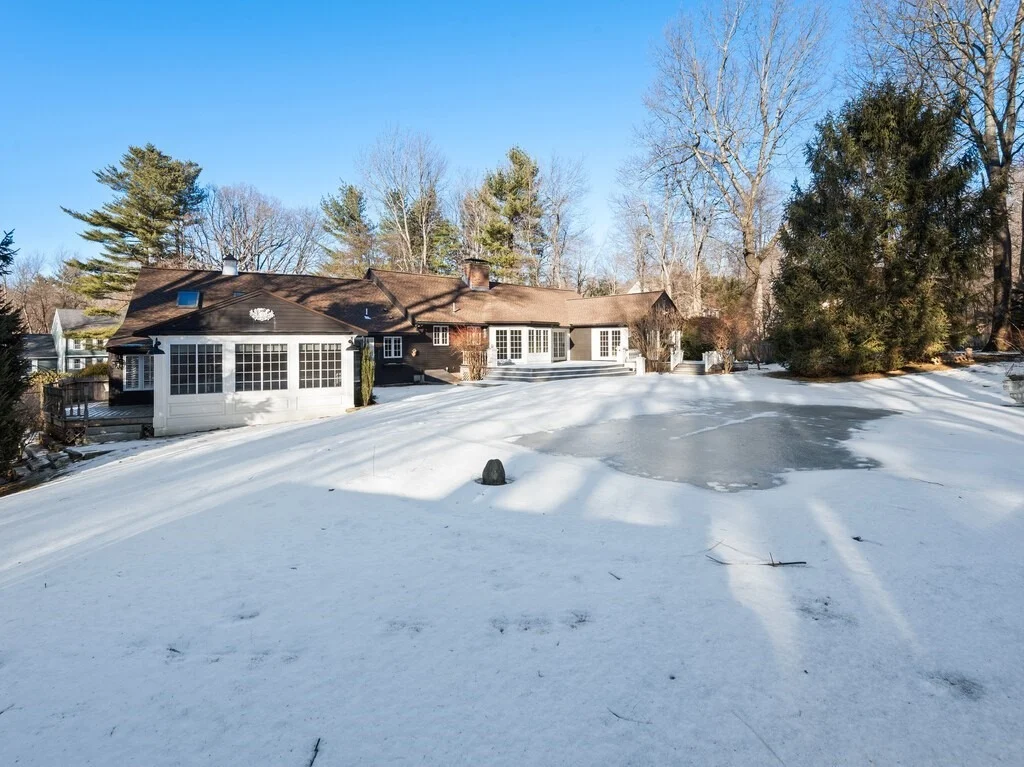Photo of 186 Pilgrim Drive