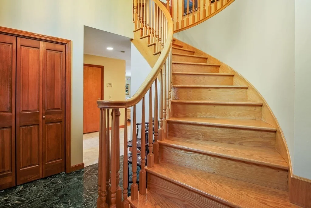 Photo of 15 Greenview Lane
