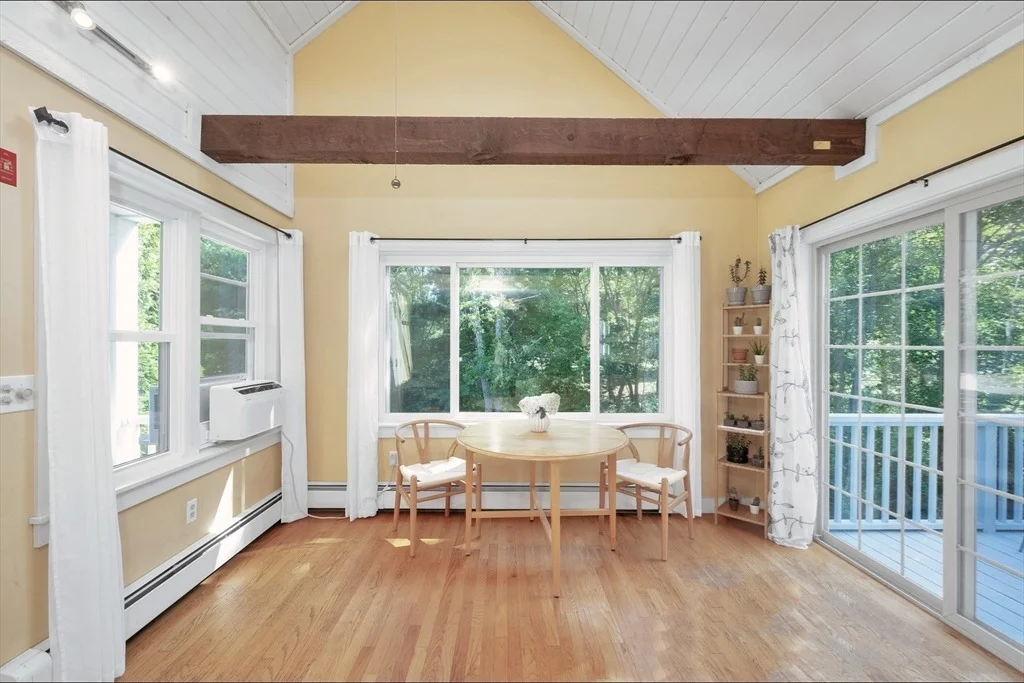Photo of 96 Bay State Cir