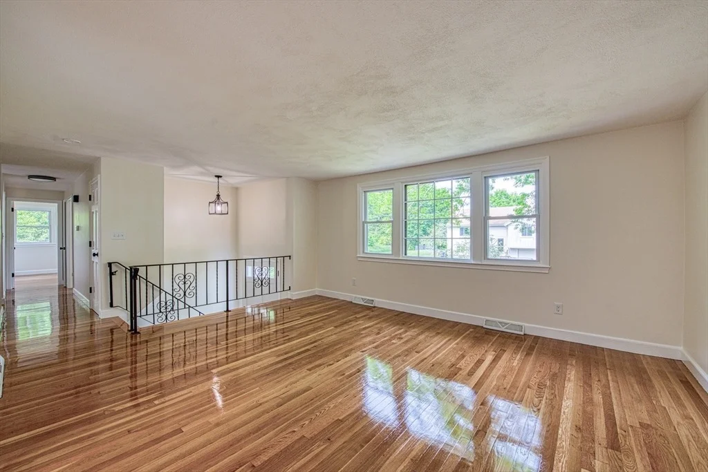 Photo of 143 Ryan Rd