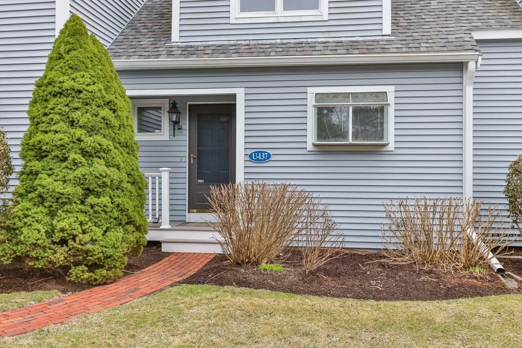 Photo of Unit 137 at 137 Shellback Way