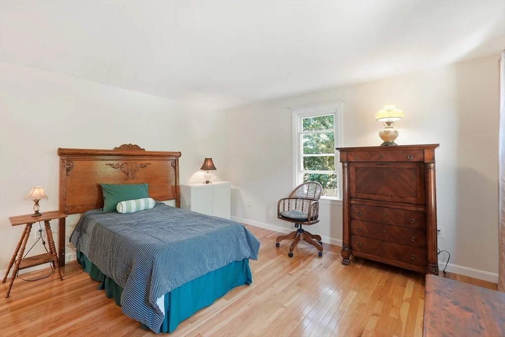 Photo of 41 Lamplighter Dr