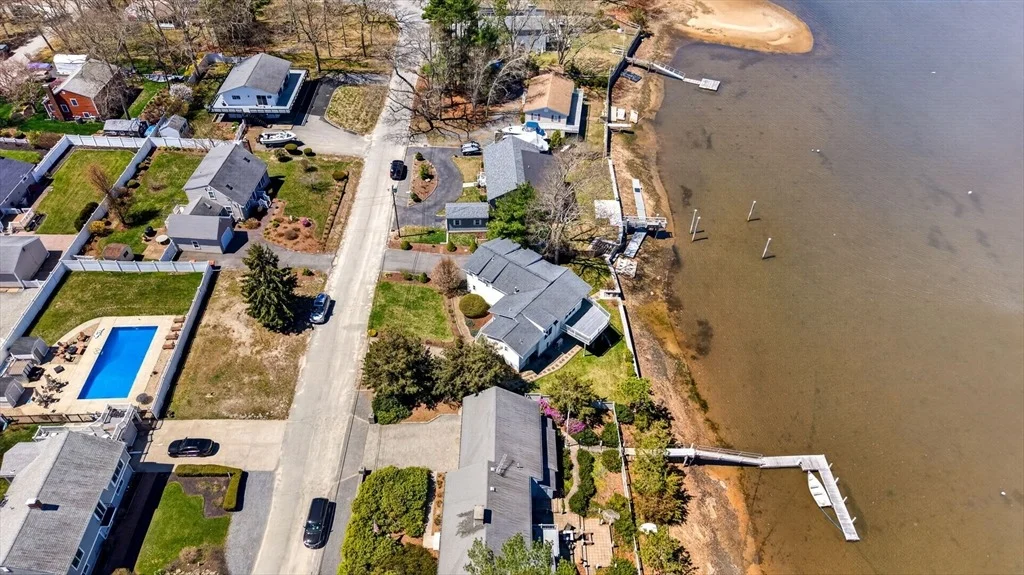 Photo of 63 Edgewater Drive