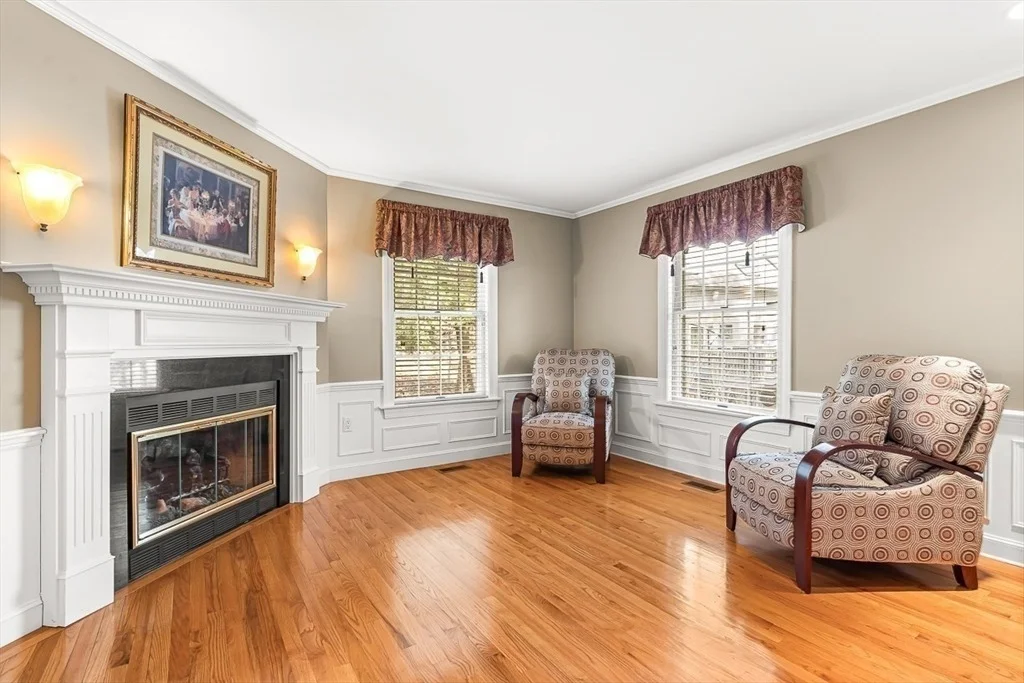 Photo of 2 Liberty Ln