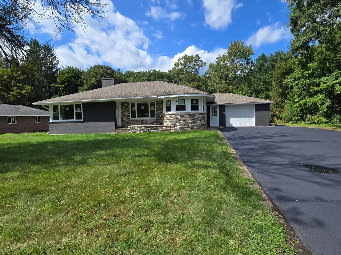 Photo of 84 Greenwich Rd