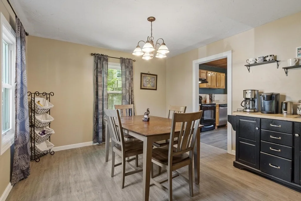 Photo of 284 Drury Ave.