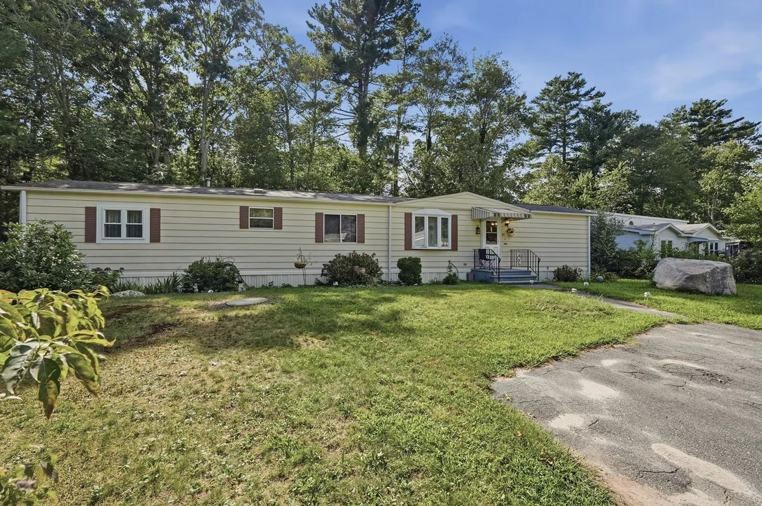 Photo of 60 Longboat Dr