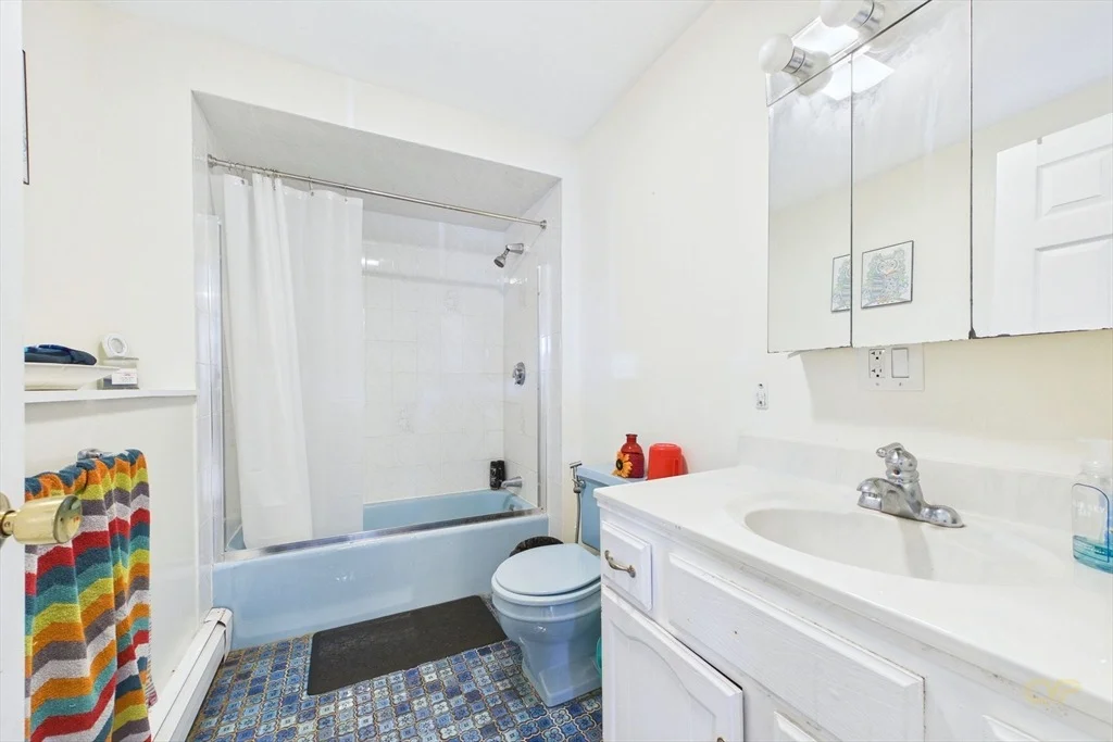 Photo of 6 Lighthouse Ln