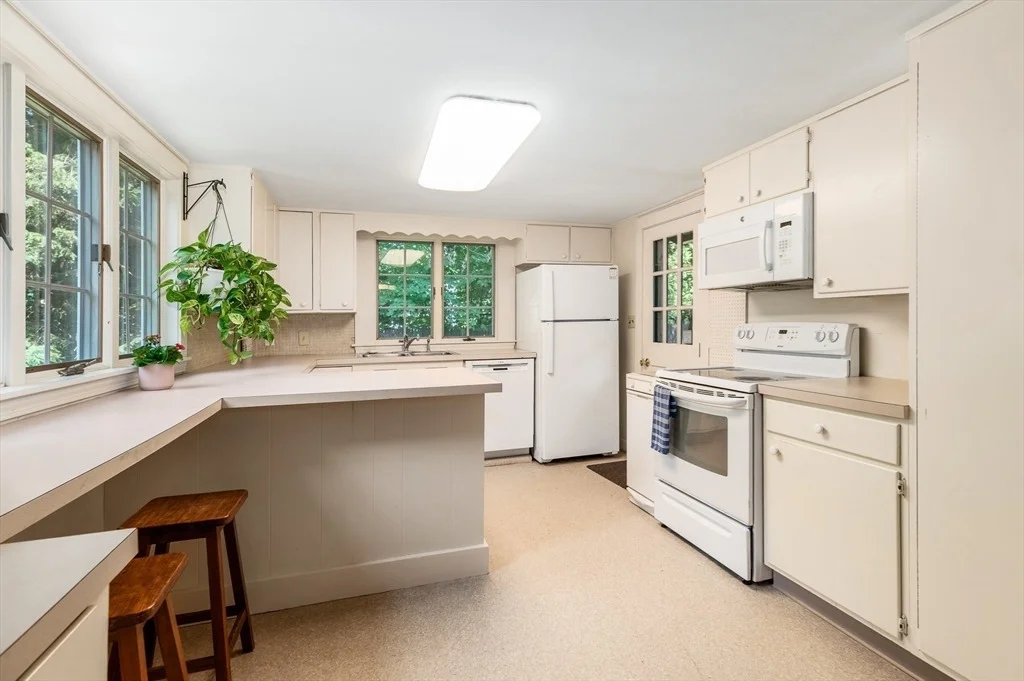 Photo of 49 Walnut Rd