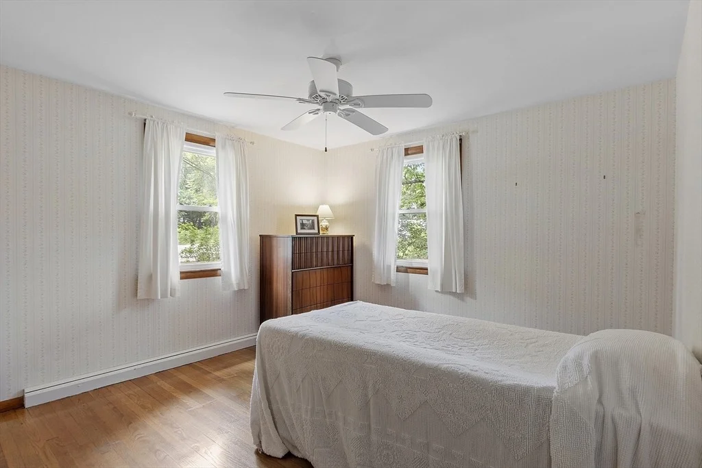 Photo of 471 Lowell St