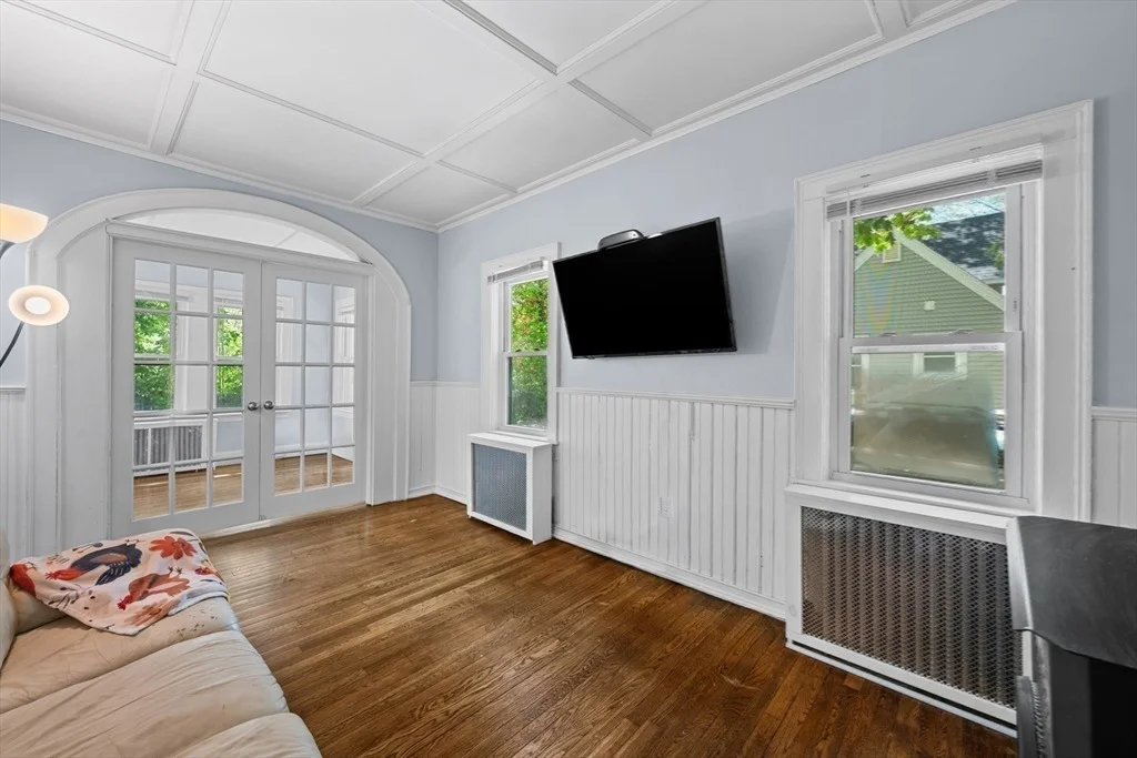 Photo of 24 Bowker Ave