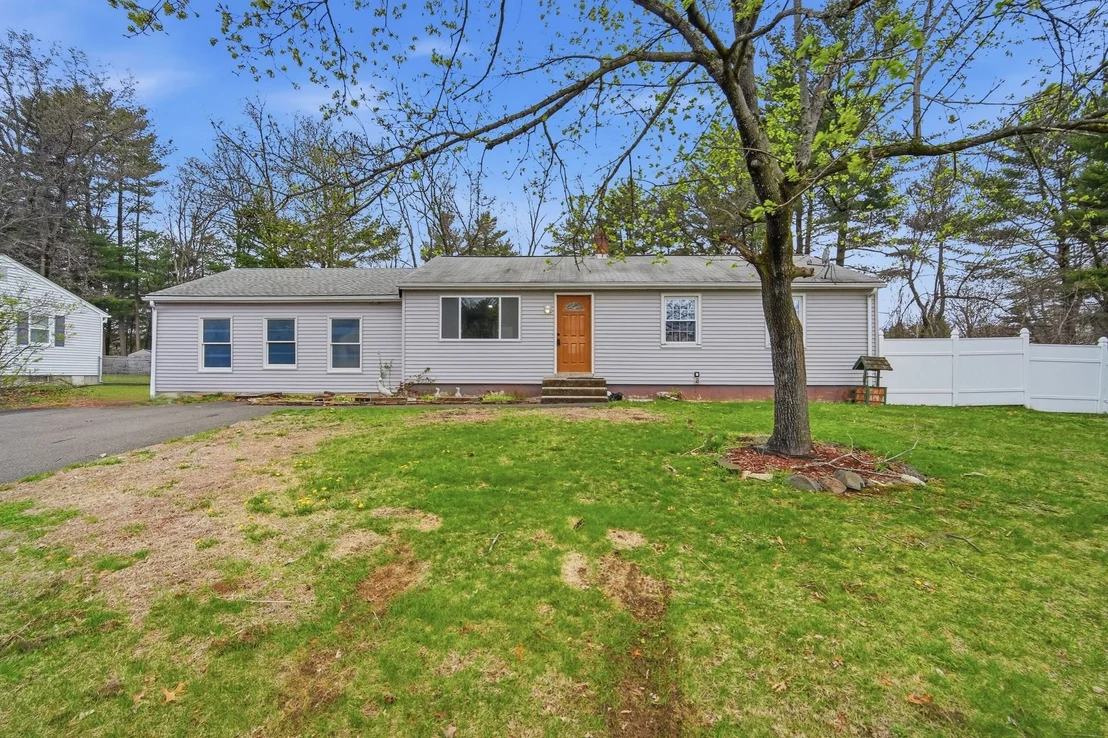 Photo of 71 Sun Valley Rd