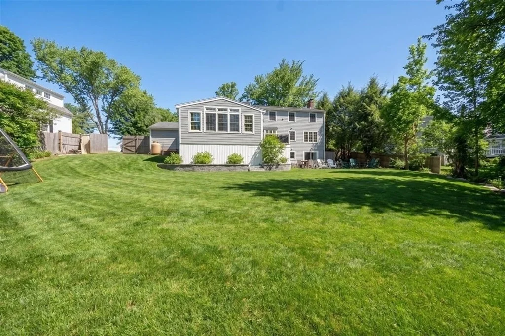 Photo of 36 Independence Ln
