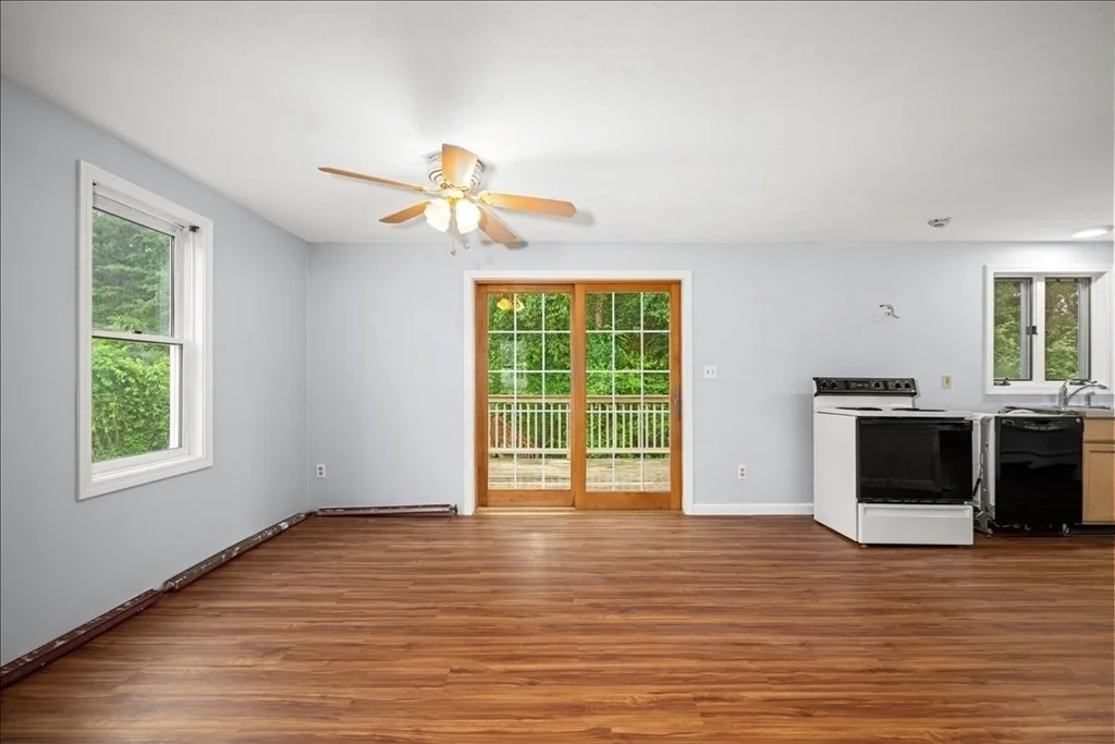 Photo of 7 Sneade Dr