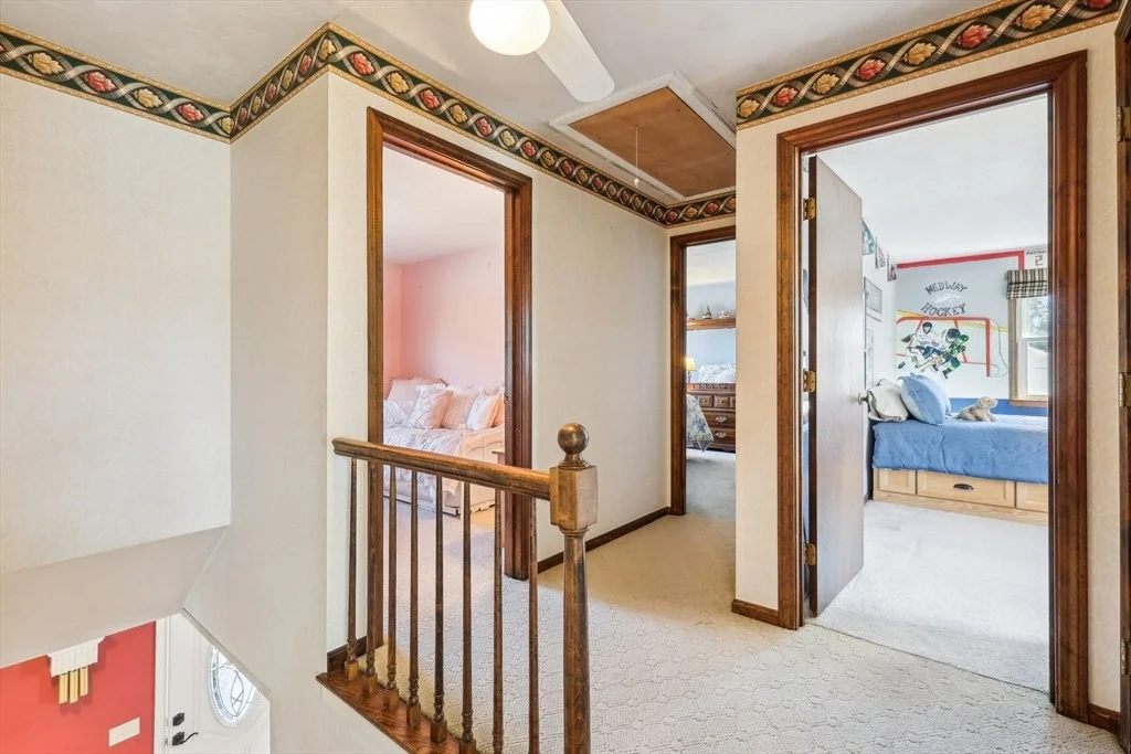 Photo of 6 Waterview Dr