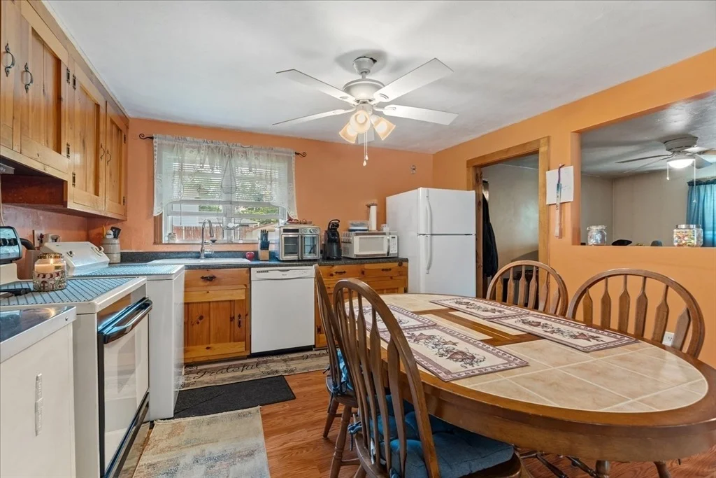 Photo of 31 Stephen Dr