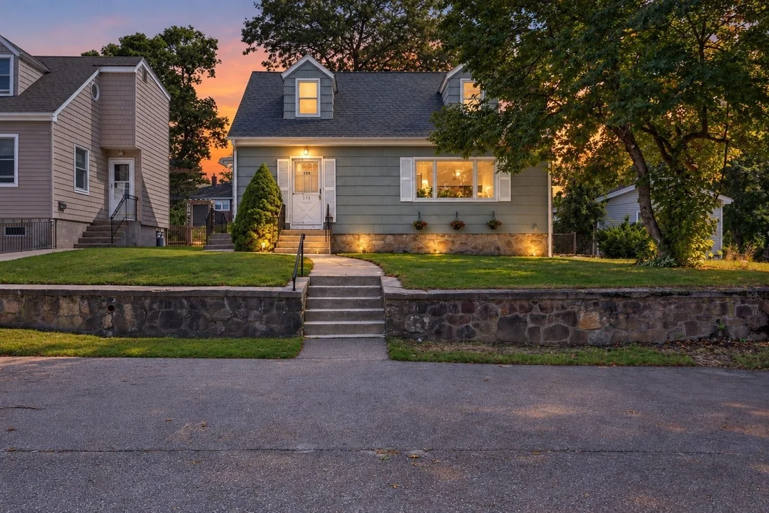 Photo of 539 Summer Pl