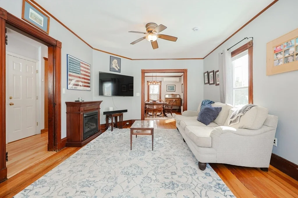 Photo of 50 Riverside Pl