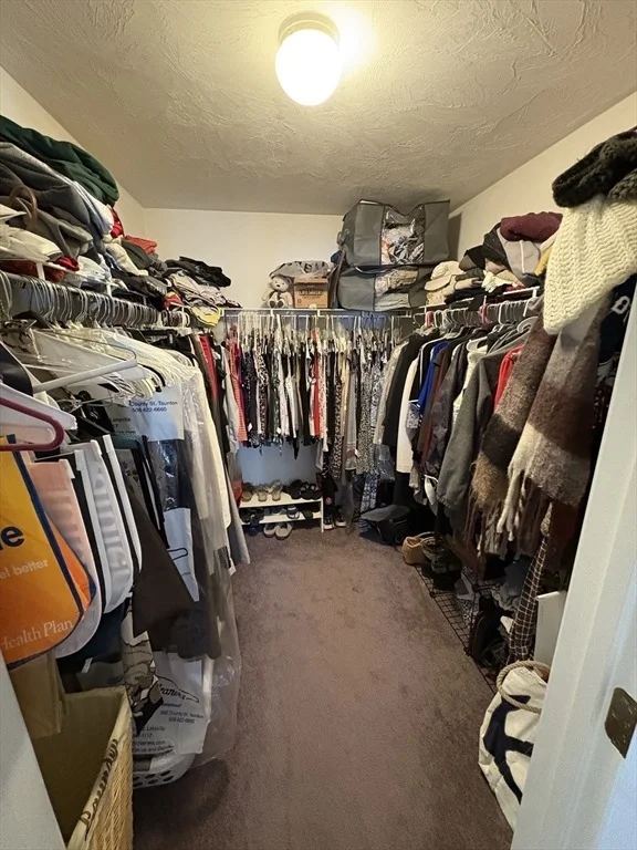 Photo of 42 Deertrack Drive