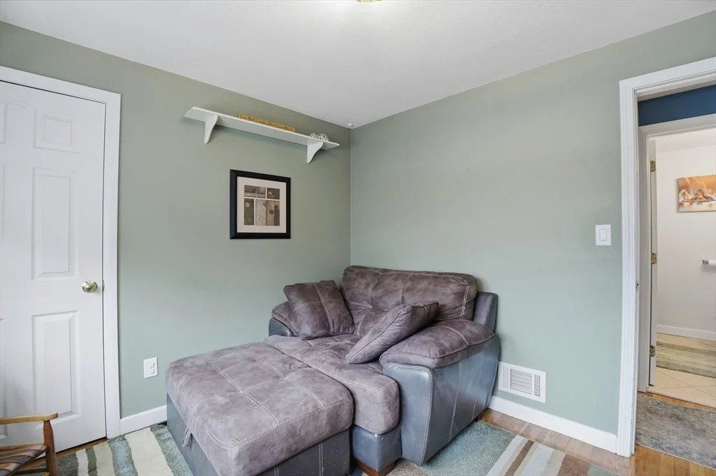 Photo of 35 Armstrong Circle