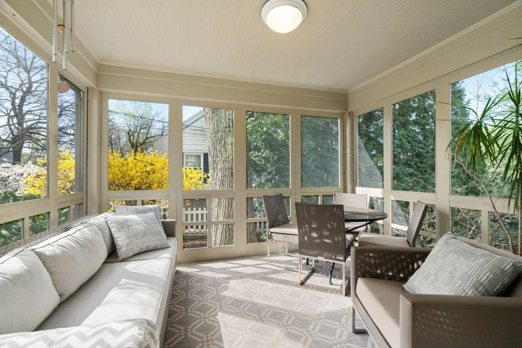 Photo of 39 Hickory Cliff Rd