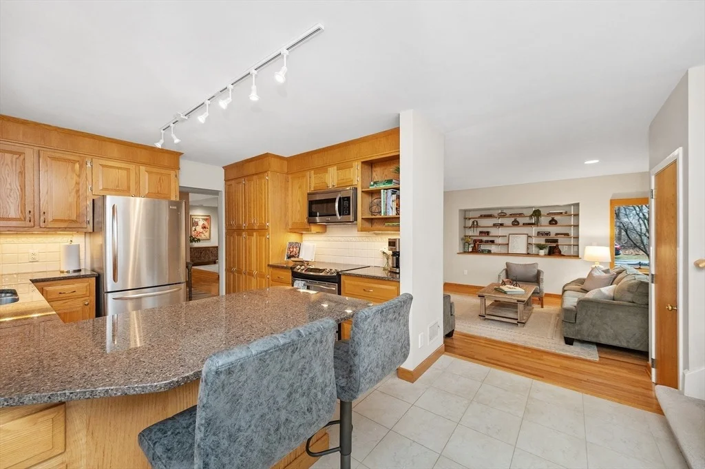 Photo of 433 Grove St