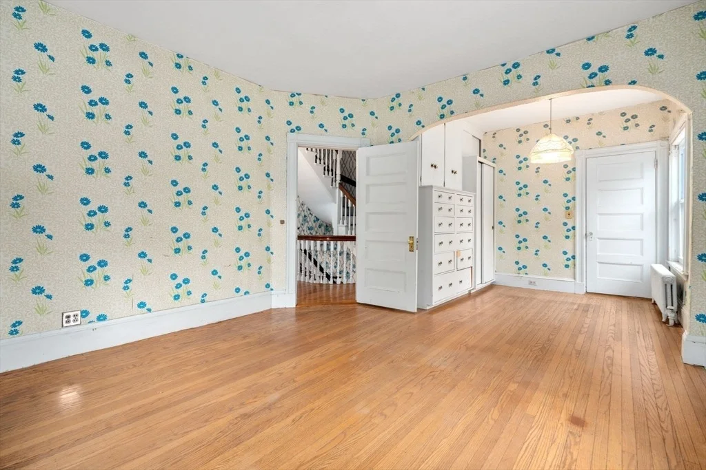 Photo of 187 Clark Rd